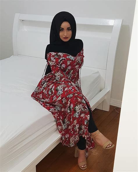 Türkische Schulmädchen bläst sein Herren. Muslimisches arabisches Zimmermädchen im Hijab ist bereit, alles für ihren Kunden zu tun, um ihn glücklich zu machen. Meine frau wurde von einem fleischball-verkäufer gefickt, der an der front des hauses vorbeiging. Cuckold-ehefrau. Indisches bhabhi. Fremdgehen.